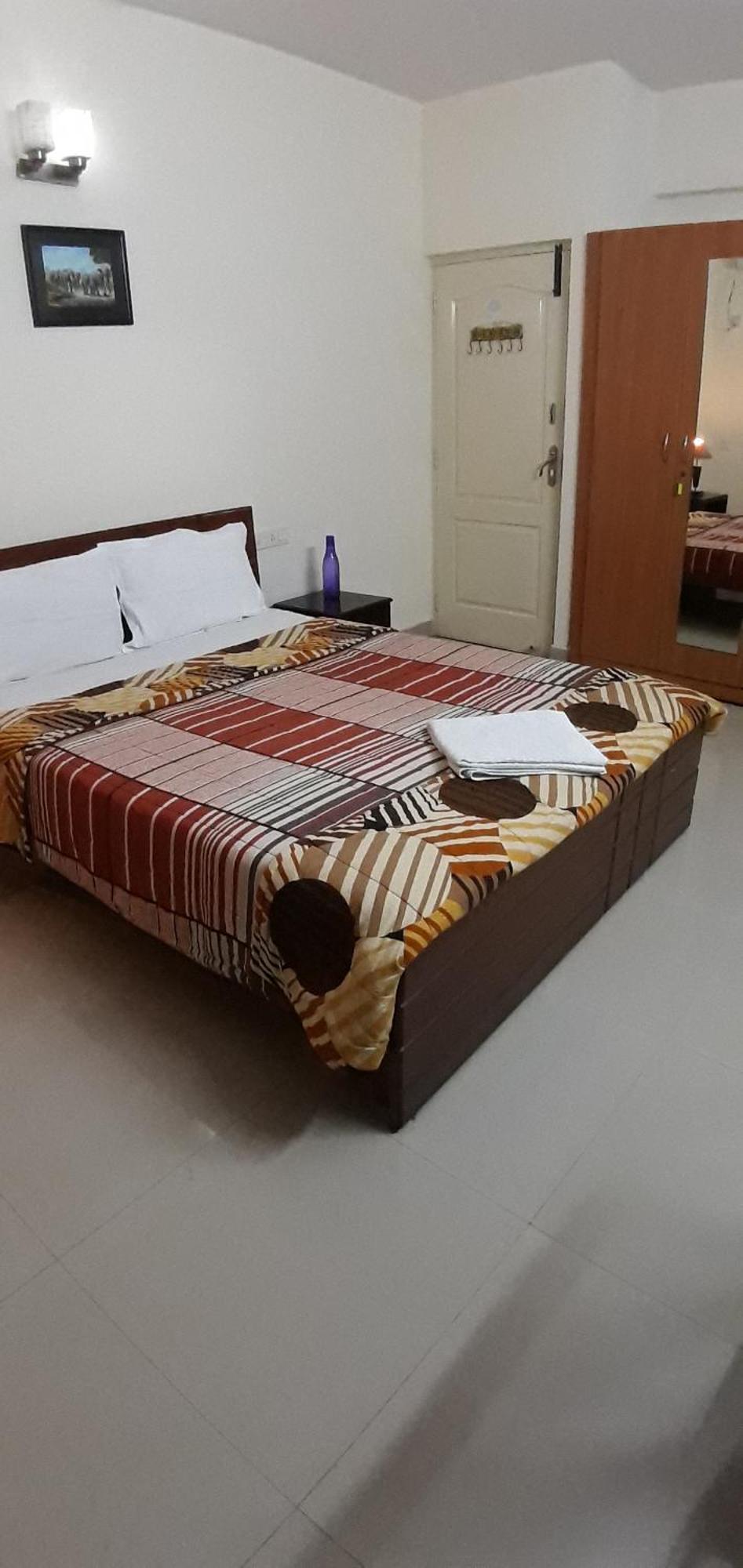 Apartment Home Stay Bangalore Buitenkant foto