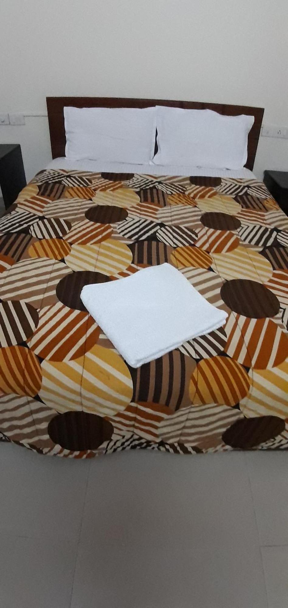 Apartment Home Stay Bangalore Buitenkant foto
